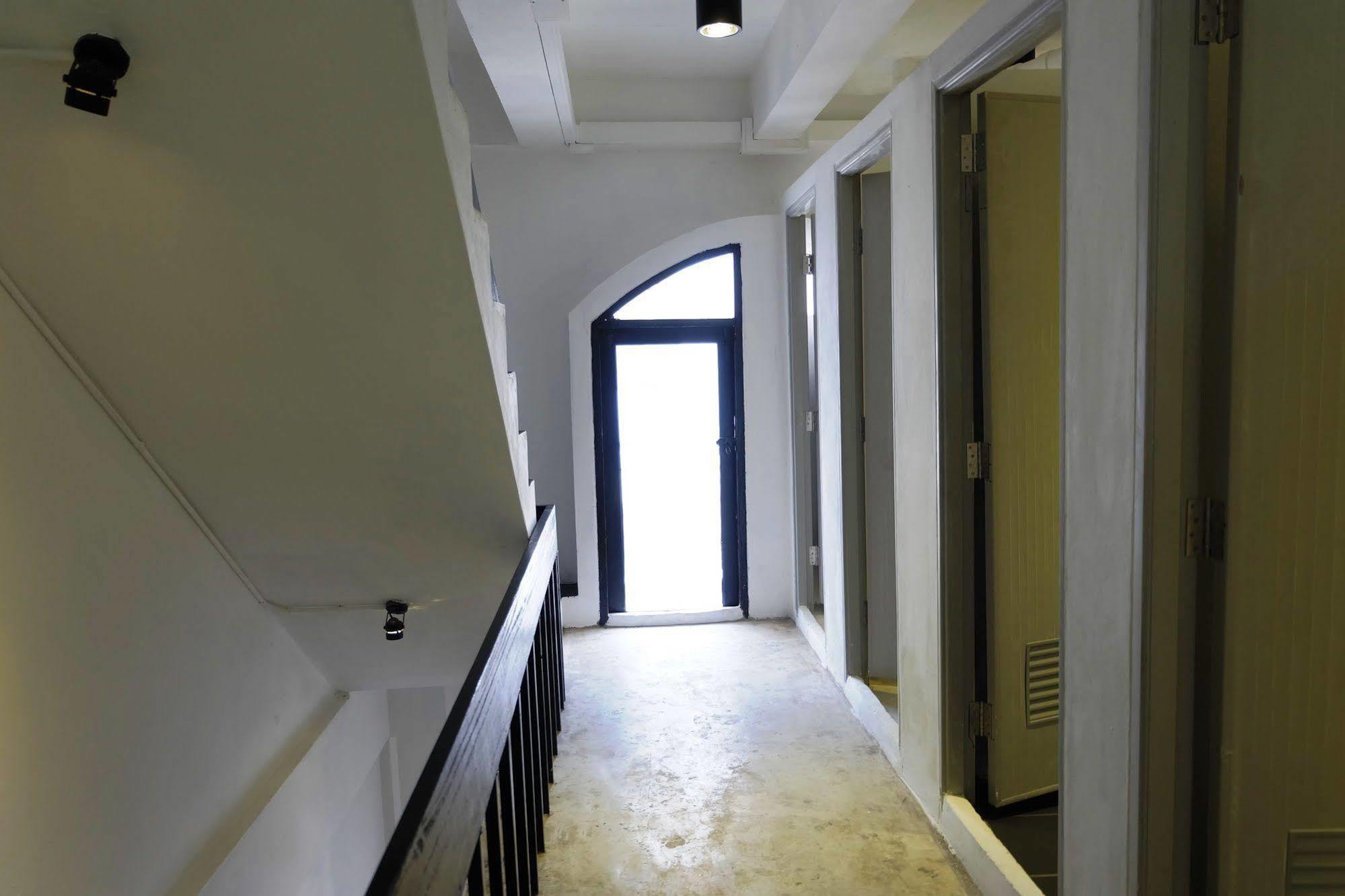 Seek Sleep Hostel Bangkok Extérieur photo